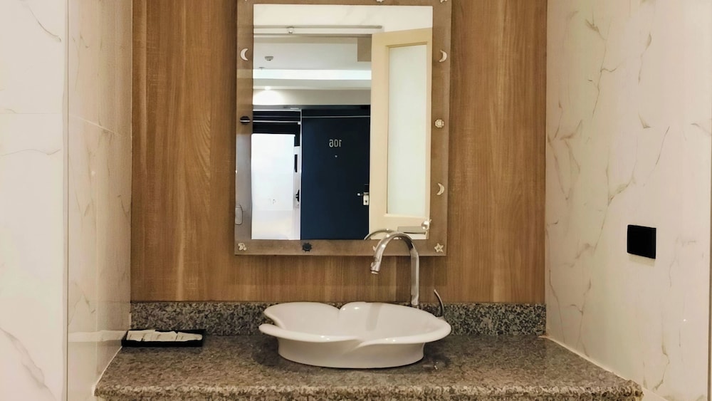 Days Inn By Wyndham Aonang Krabi 33/39