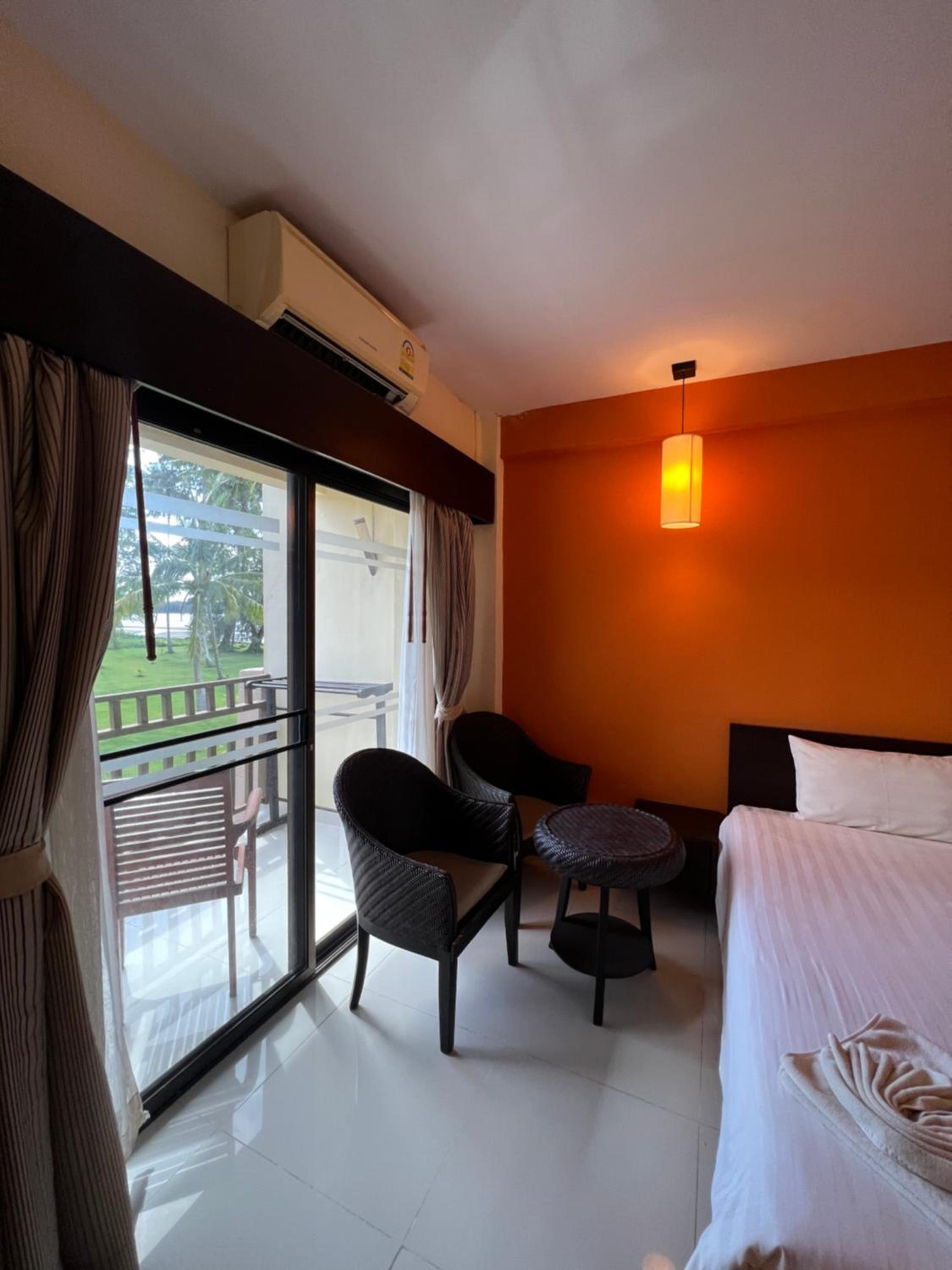 Room at Lanta Pura Beach Resort, KOH LANTA