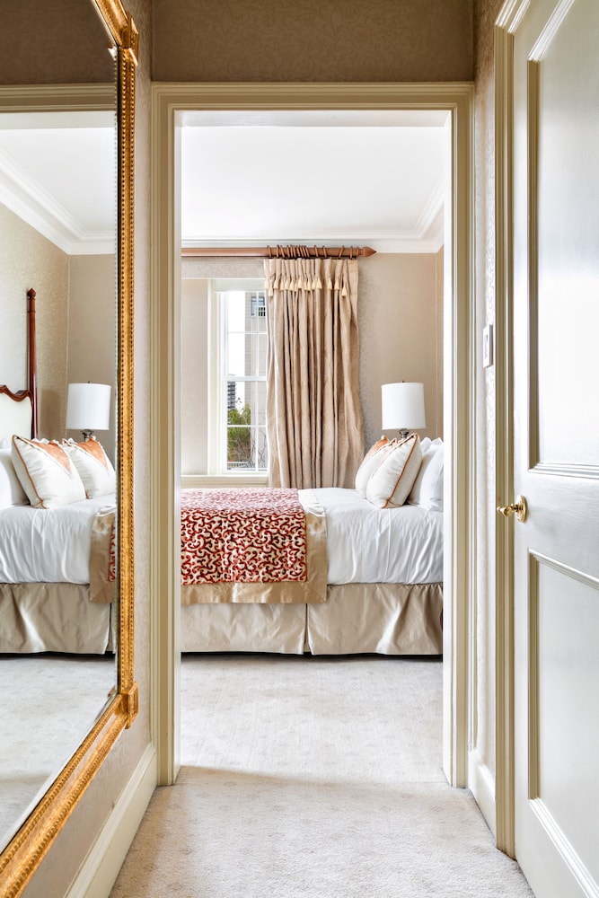 The Pierre A Taj Hotel New York 14/76