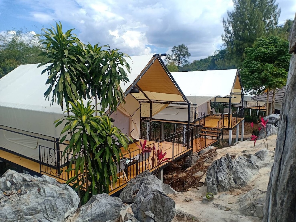 Mont Blanc Base Camp Khao Yai 7/58