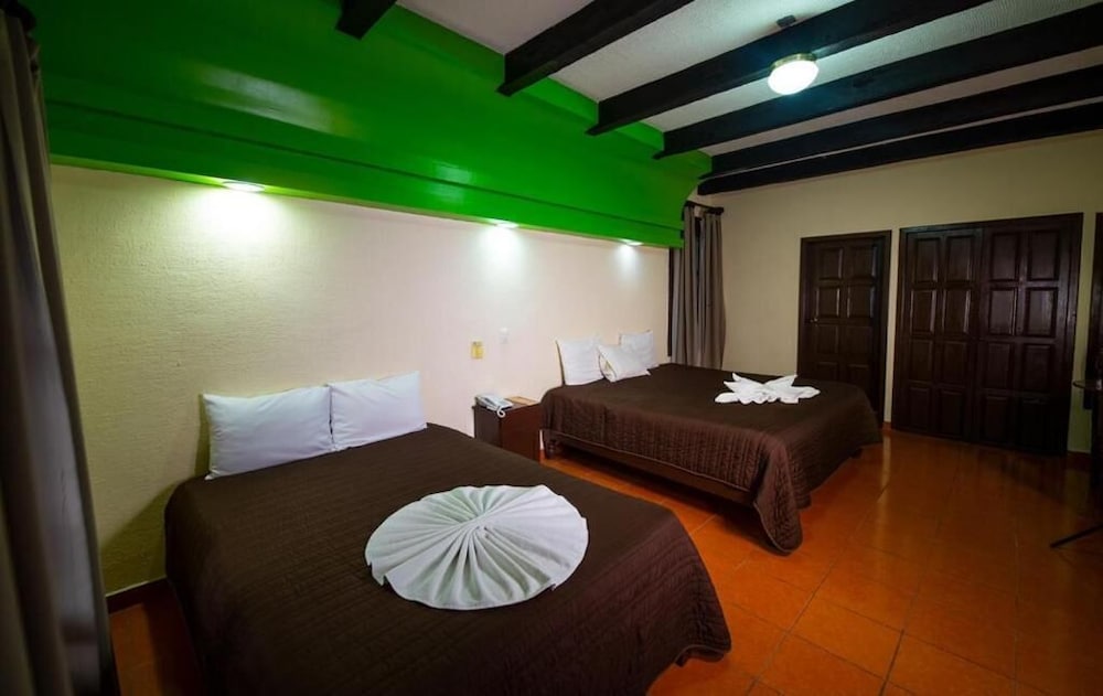 D Monica Hotel 19/45