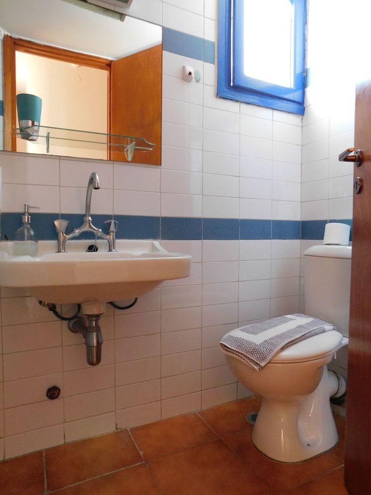Perdika Mare Guesthouse 35/39