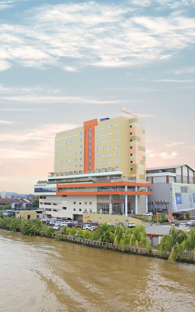 Harris Hotel Samarinda 3/37