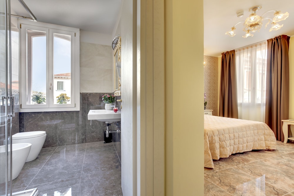 New Reiter Hotel 23/58