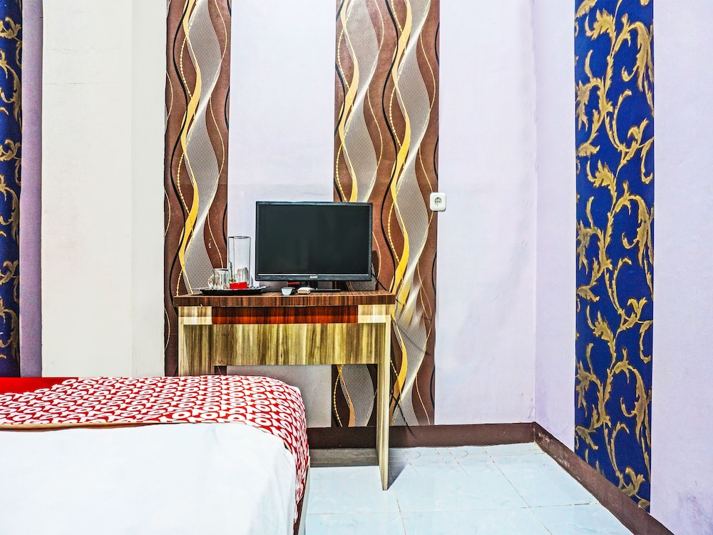 Collection O 91488 Hotel Lingkarsut Jeneponto 13/16