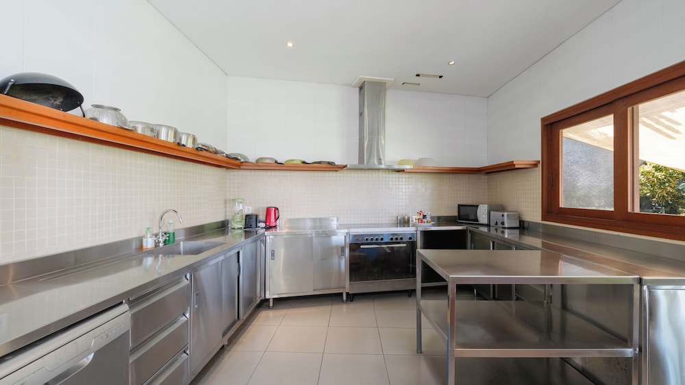 Villa Yenian 29/50