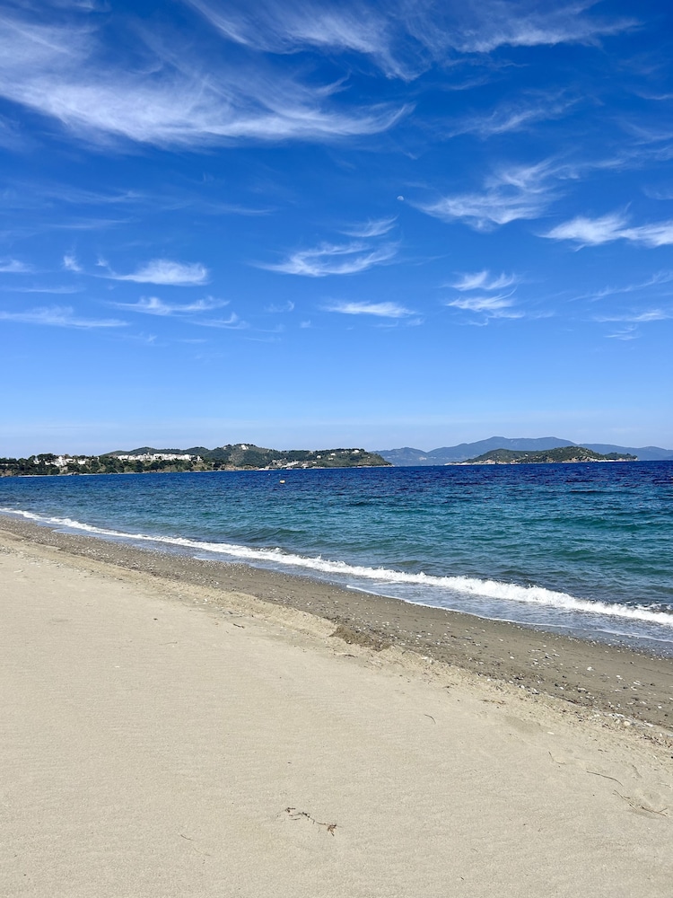 Golden King Villas Skiathos 40/60
