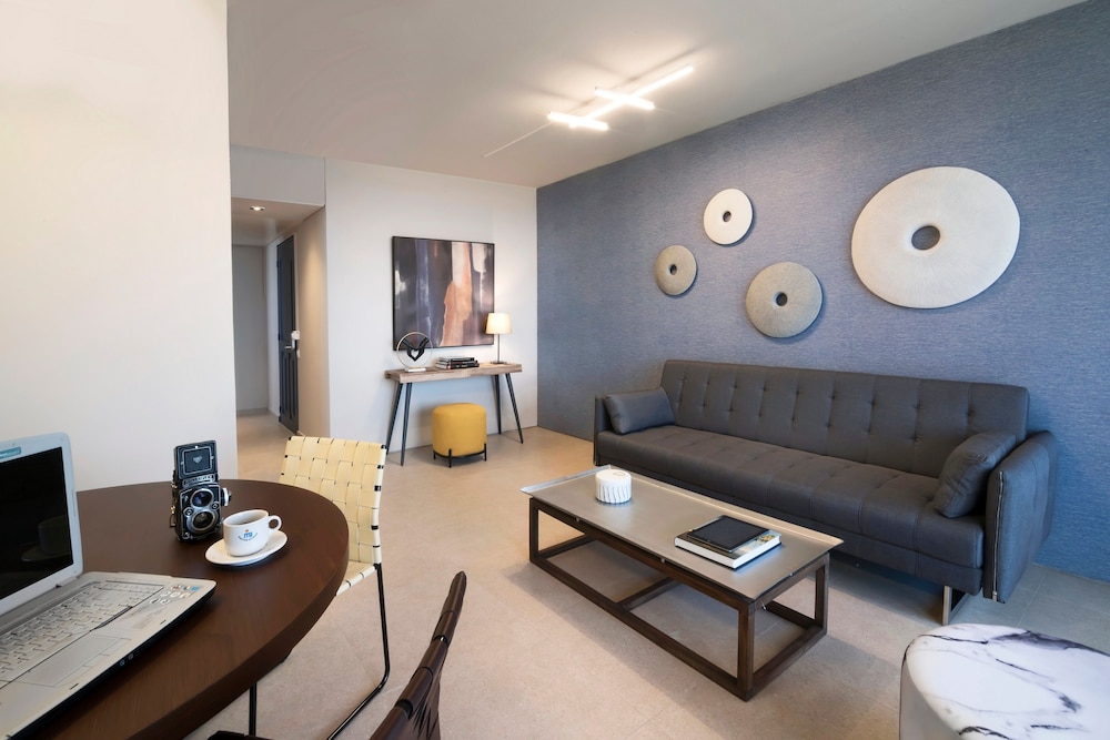 Marina Alimos Hotel Apartments 29/50