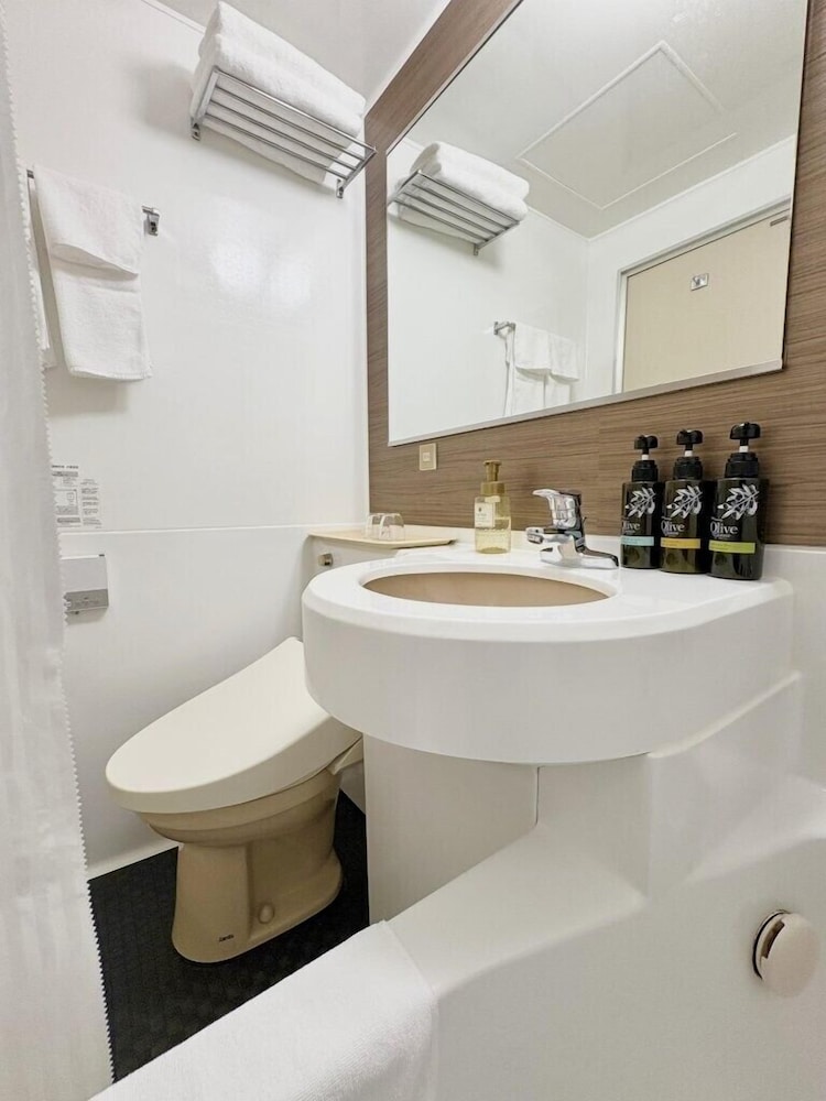 Cypresss Hotel Nagoya - Eki Mae 62/62