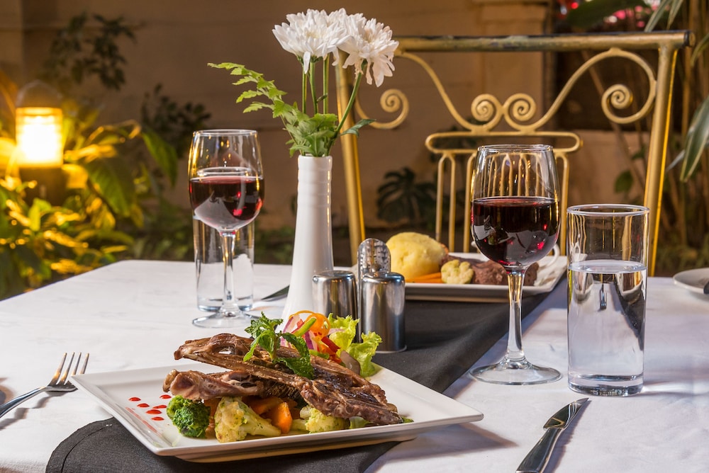 PrideInn Westlands Luxury Boutique Hotel 55/63