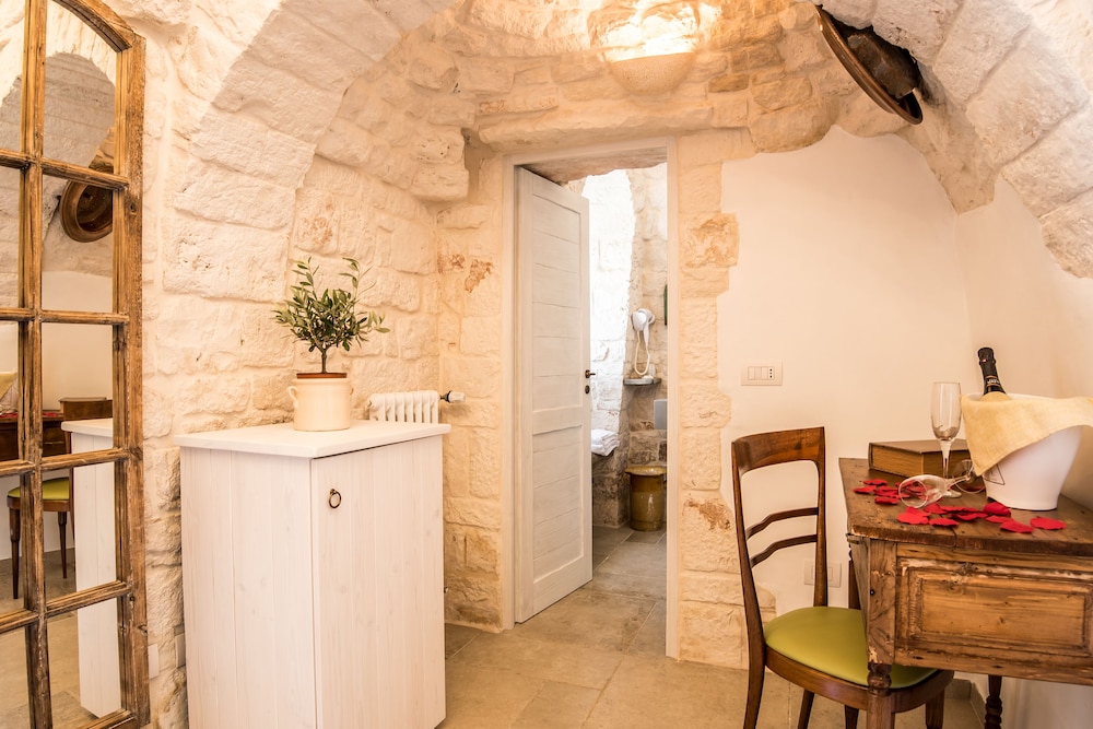 Trulli Holiday Albergo Diffuso 31/64