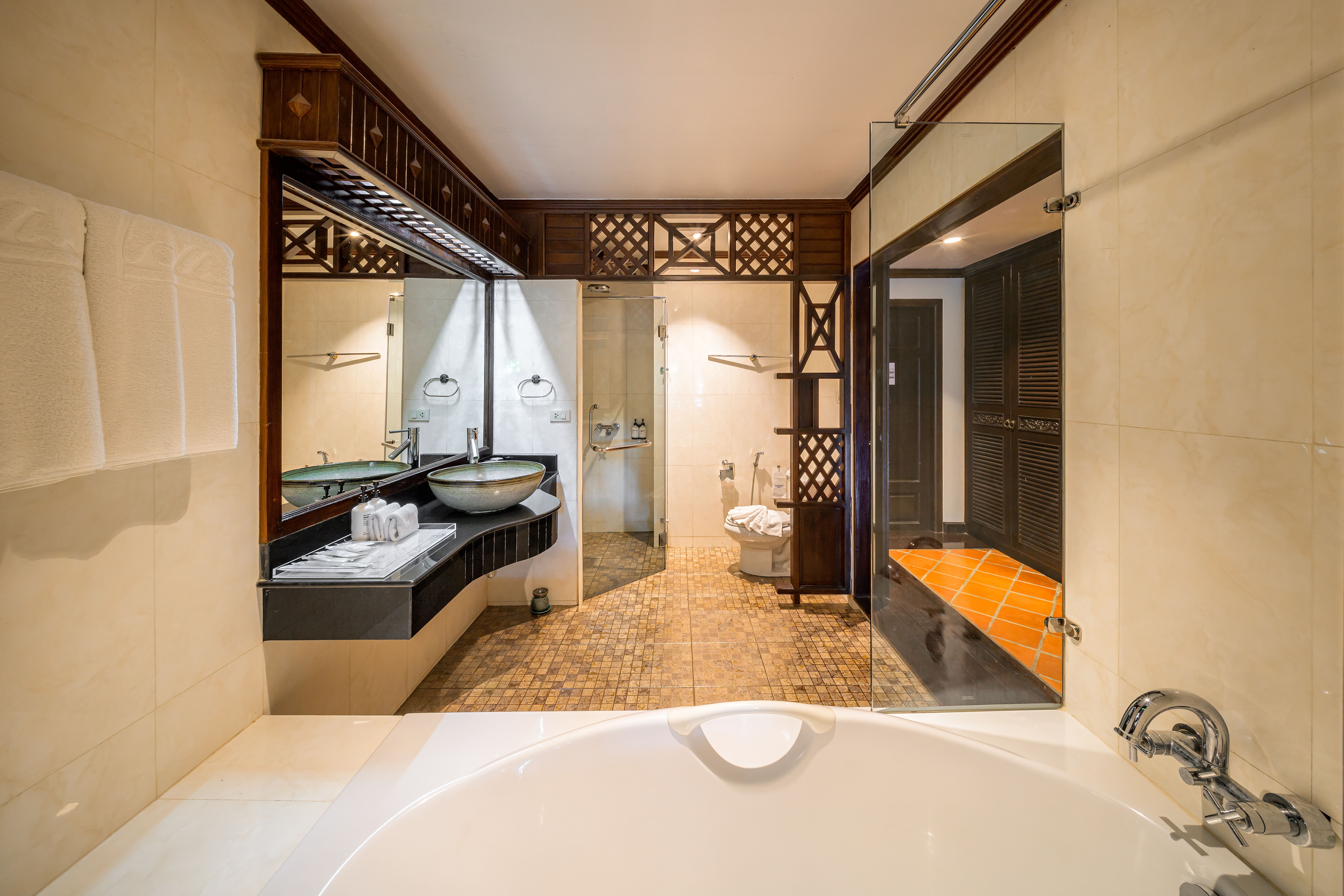 Deluxe Garden Room، The Hotspring Beach Resort and Spa 7/8