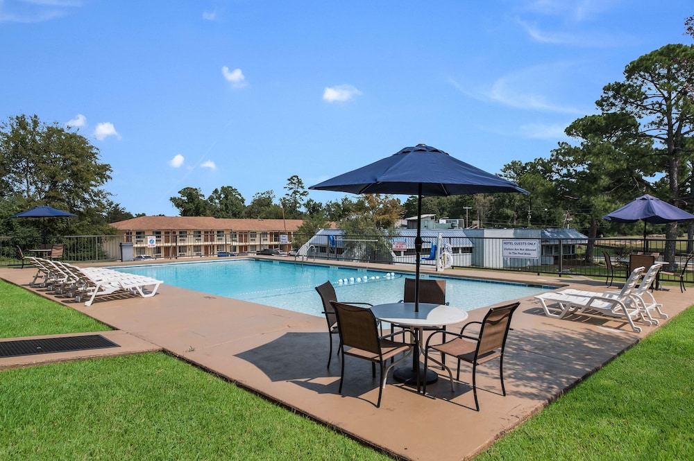 Motel6 Kilgore, TX secondary