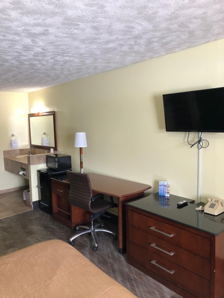 Western Inn South 46/64
