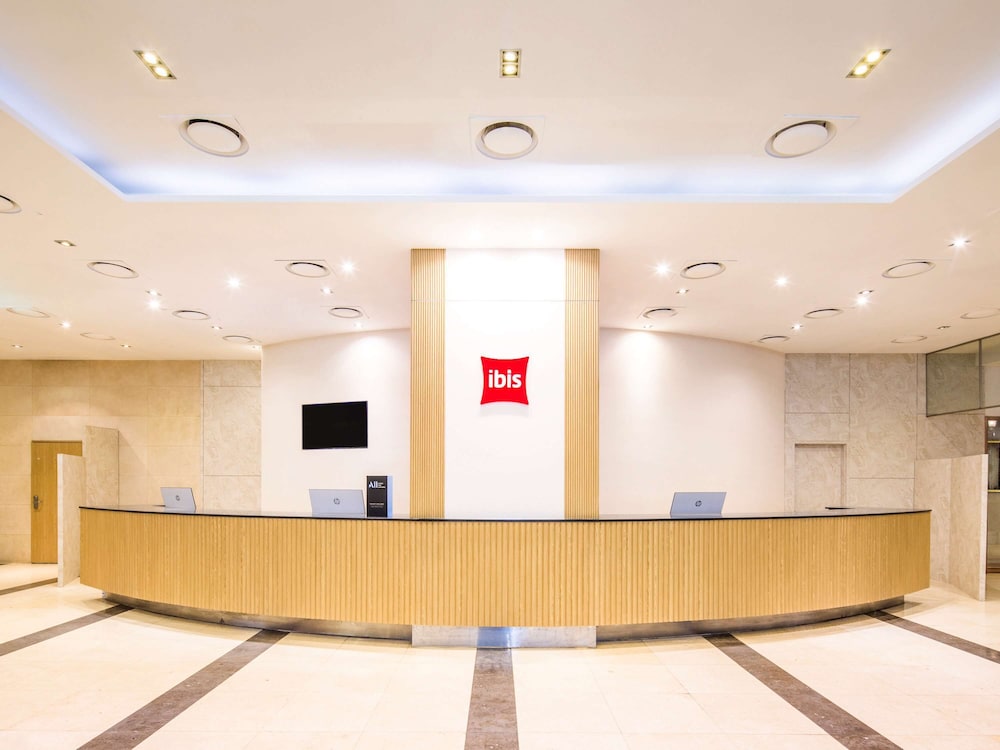 Ibis Ambassador Suwon 8/50