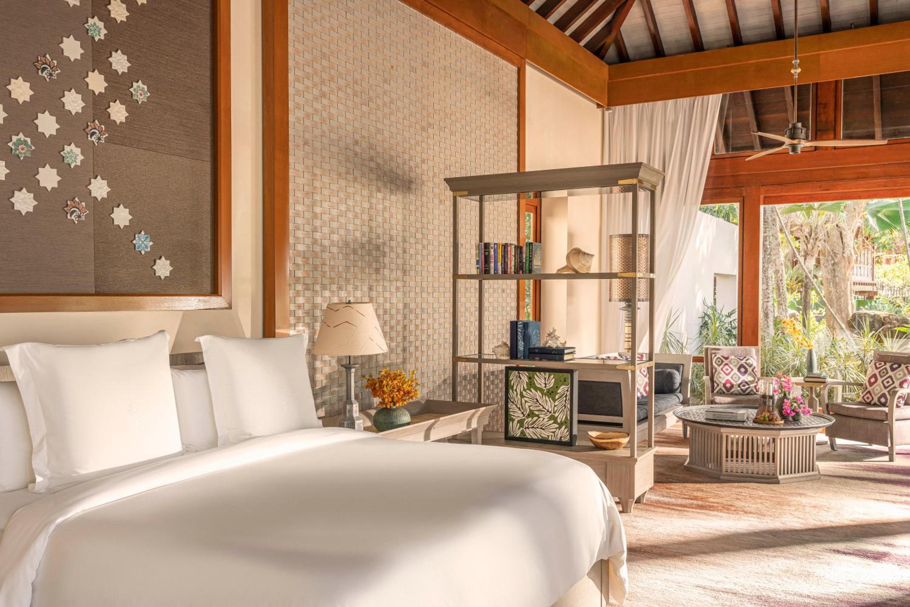 Beach Villa, King Bed, with Pool