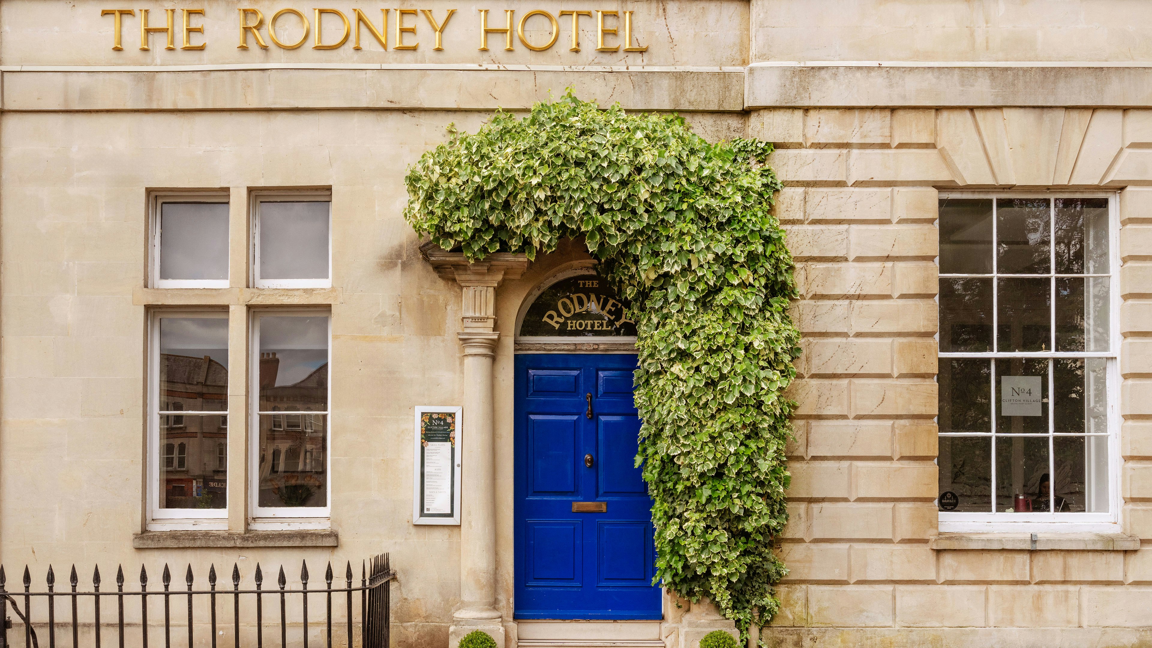 Rodney Hotel 1/48