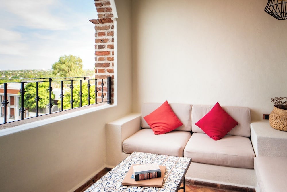 Guaycura Boutique Hotel Spa 51/72