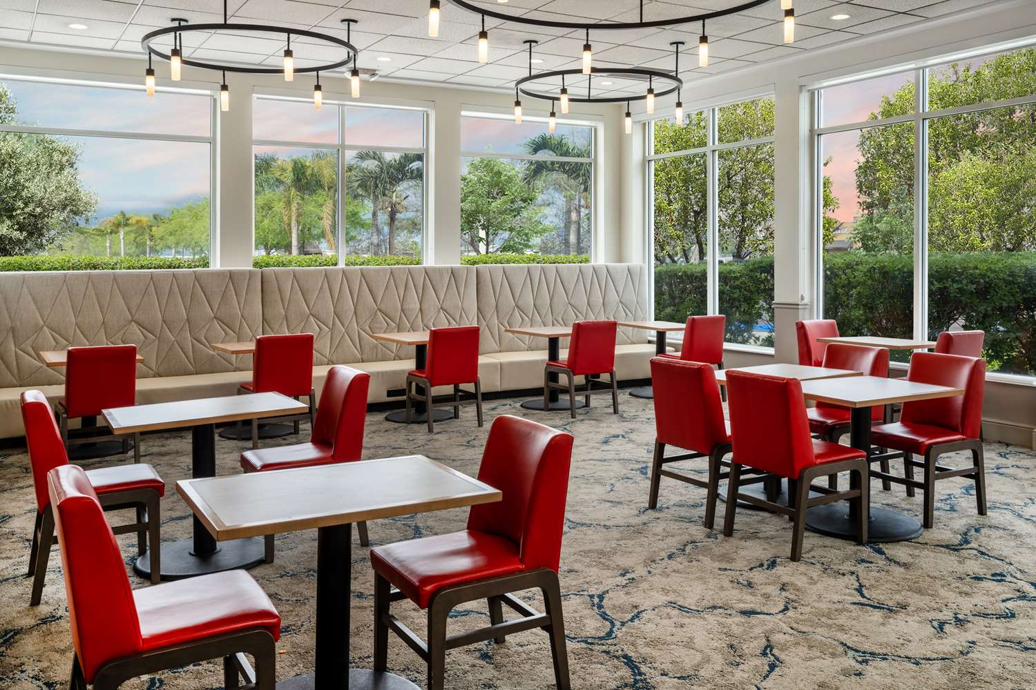 restaurant cafeteria