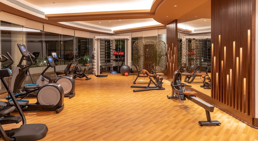 Taj Wellington Mews Luxury Residences 35/63