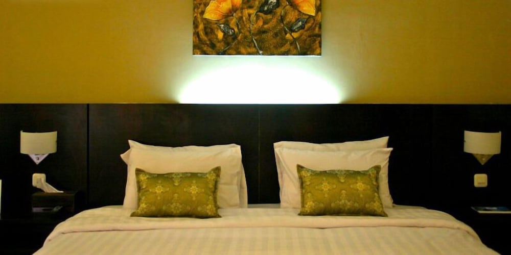 Royal Mamberamo Hotel 16/24
