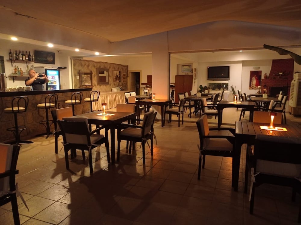 Canna Garden Hotel 36/47