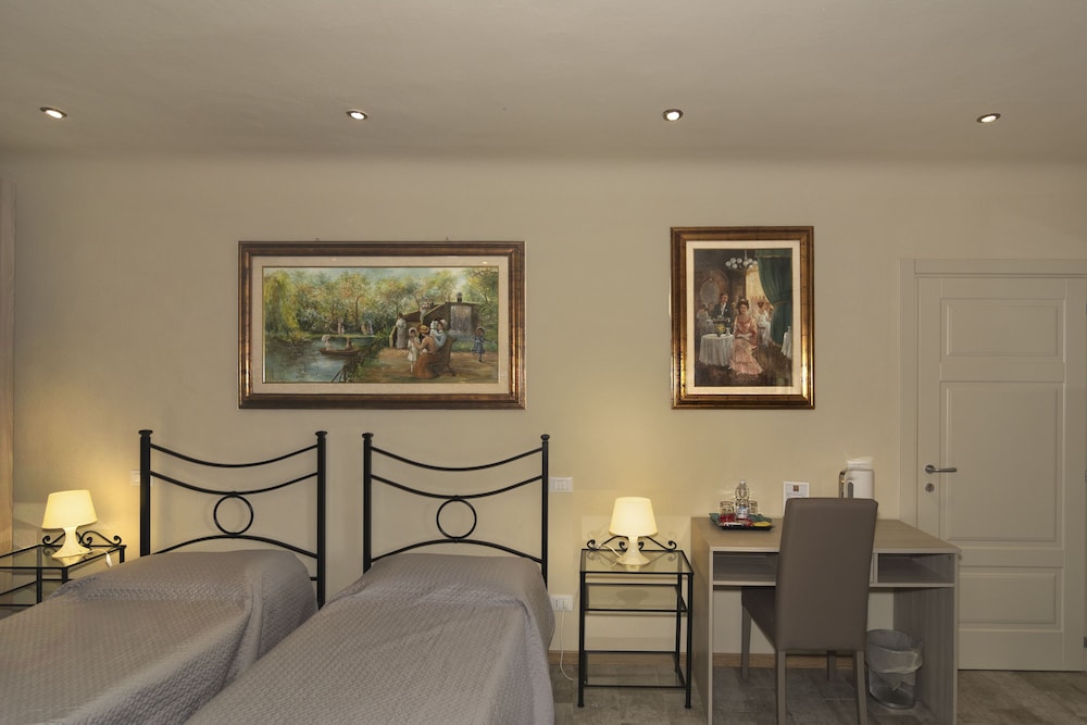 Art Gallery B&B 25/33