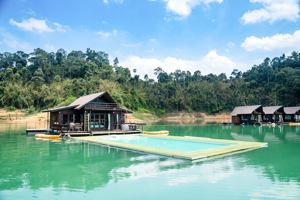 500 Rai Khao Sok Floating Resort 8/68