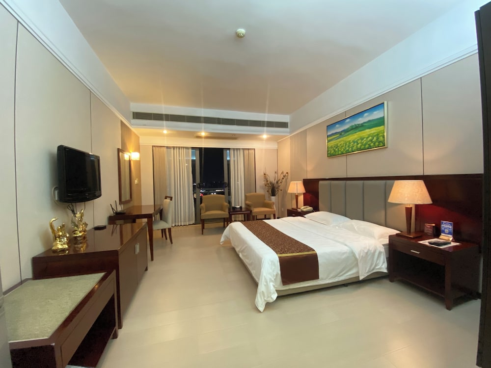 Yinfeng International Apartment 25/50