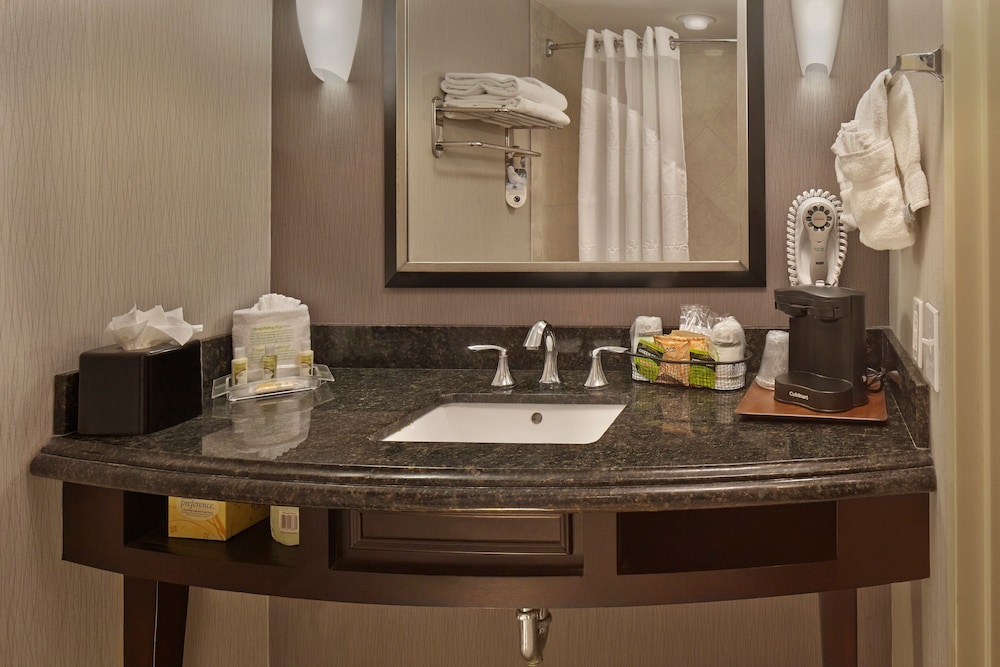 Holiday Inn Jacksonville E 295 Baymeadows 36/53