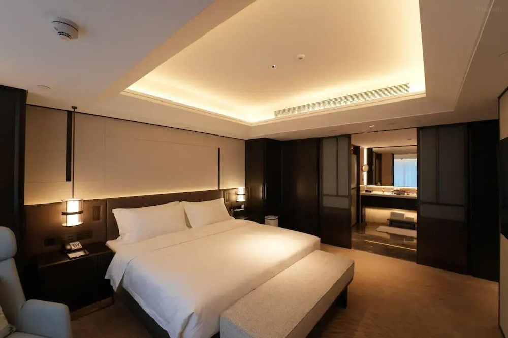 Guangzhou 26/50