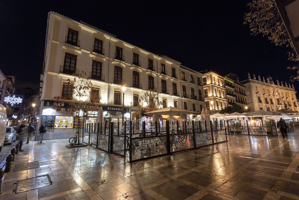 Bibo Suites Plaza Nueva 2/48