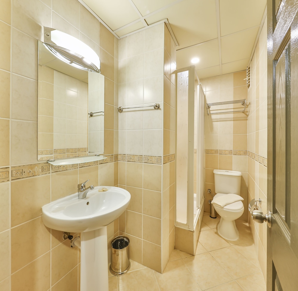 Bilgin Hotel 43/49