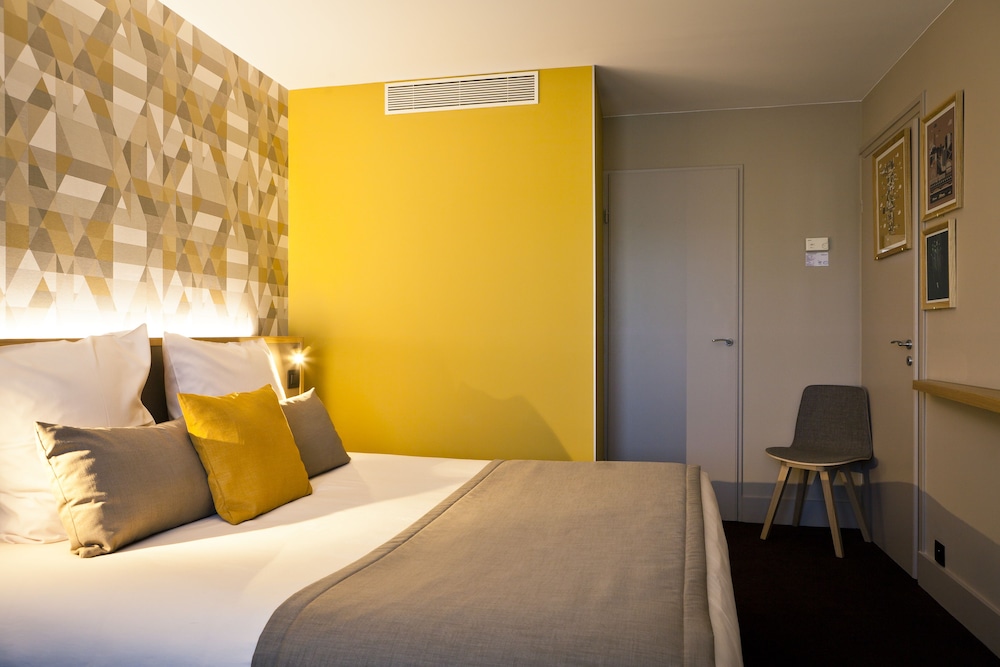 SUPERIOR, DOUBLE BED