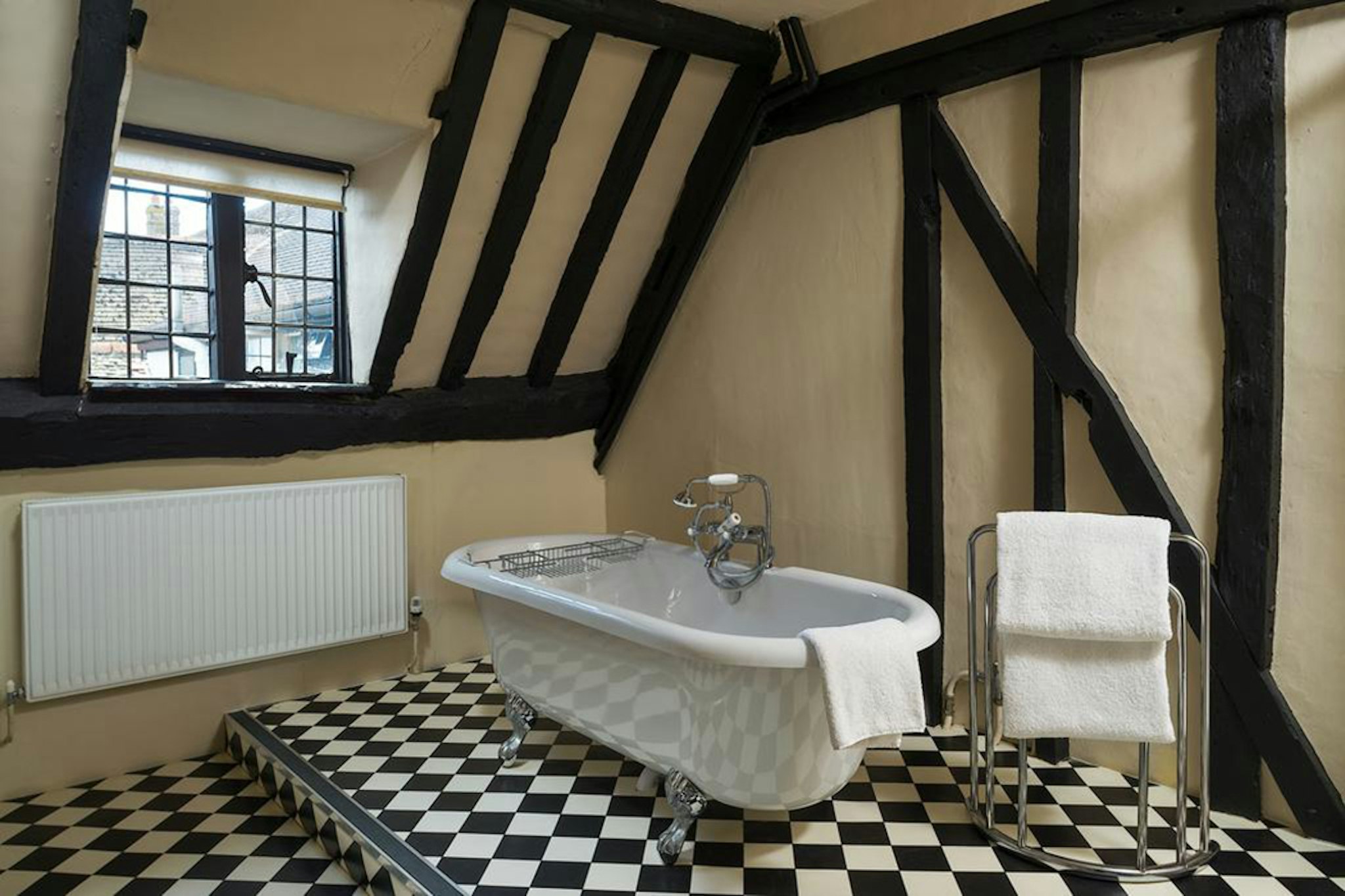 Marlborough Arms Hotel 40/41