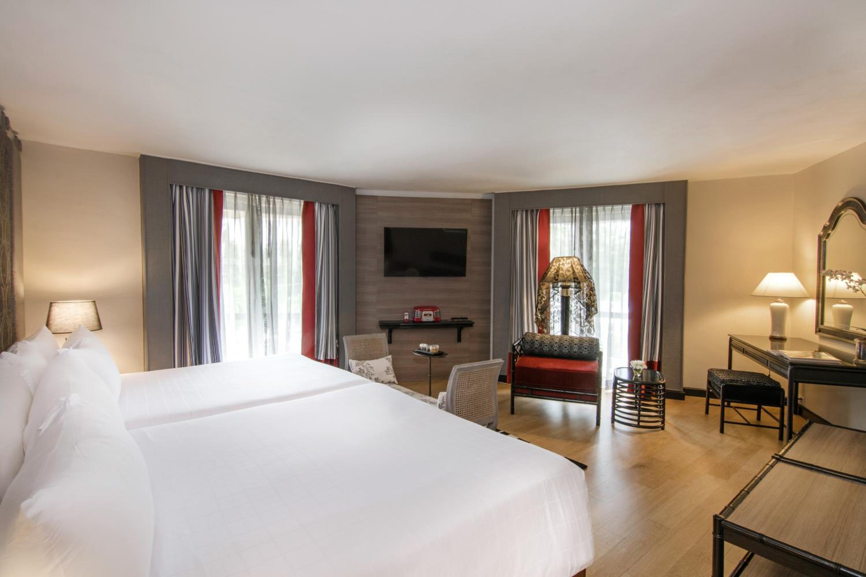 Family Suite, Junior Suite, King Bed