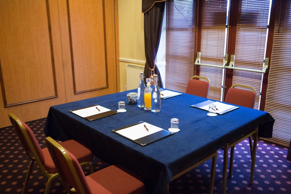 Best Western Bristol North The Gables Hotel 30/52