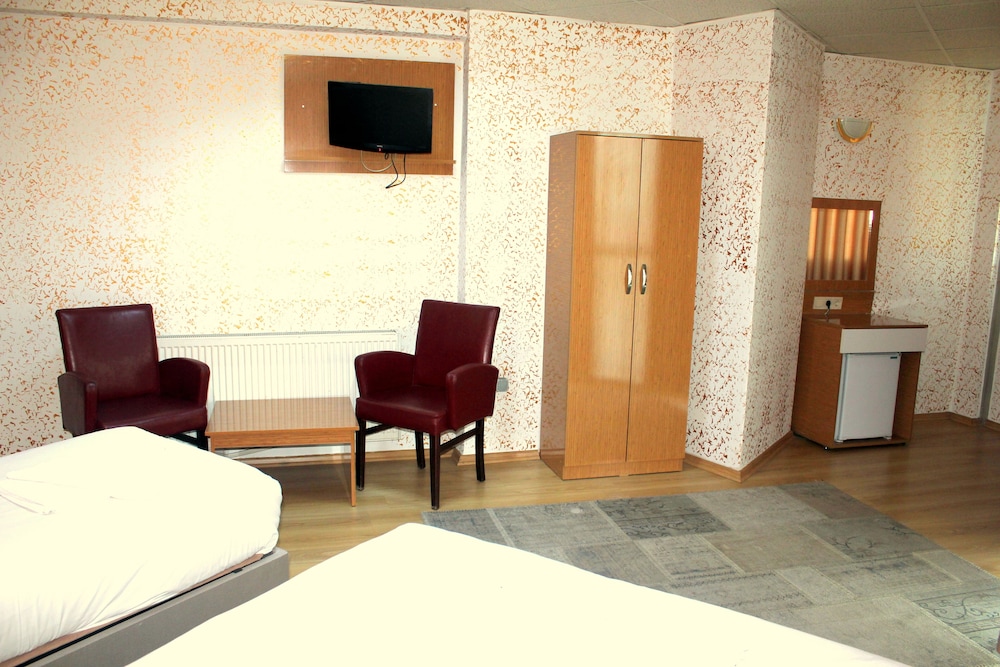 Avcilar Dedem Hotel 2 15/19