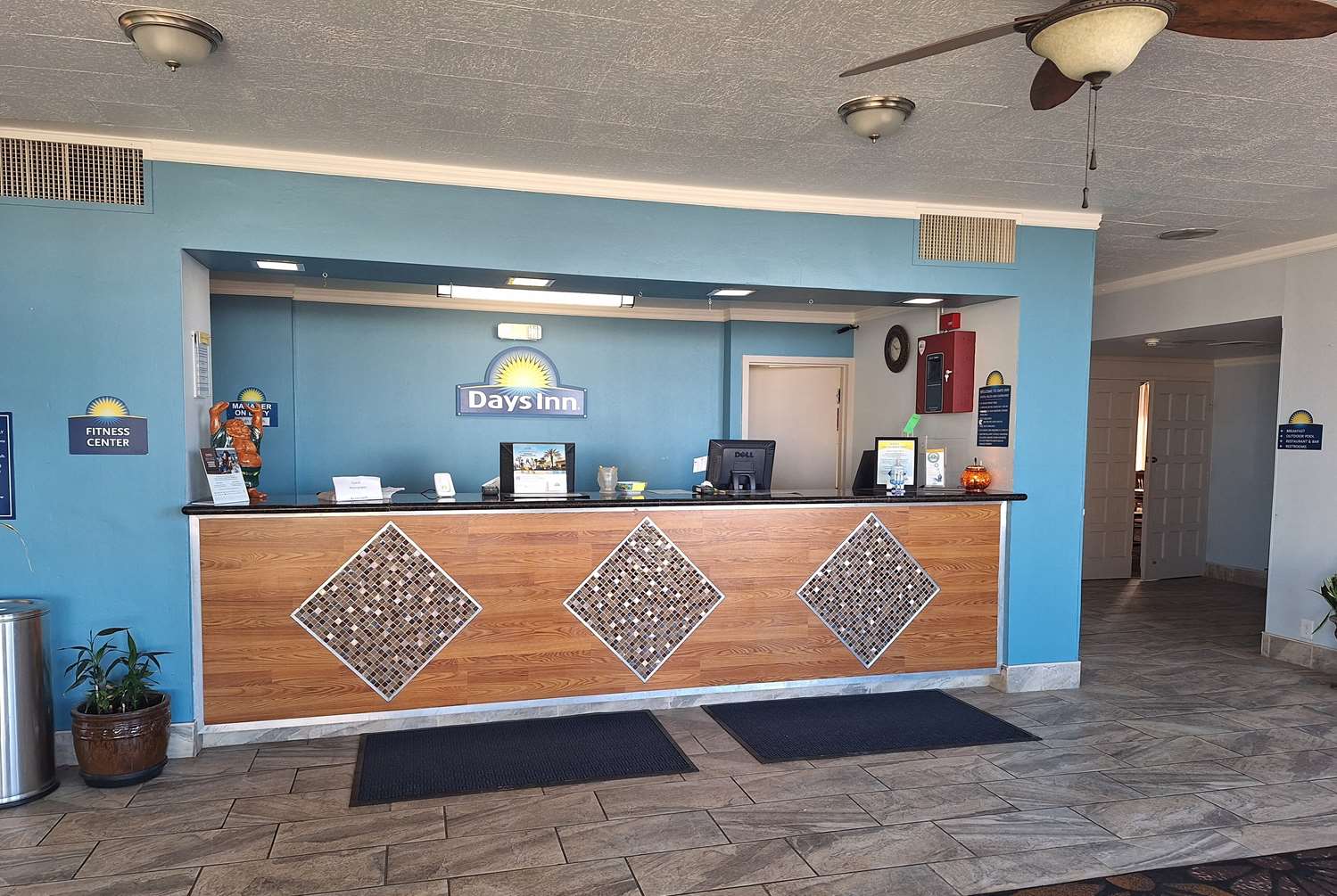Days Inn by Wyndham Colorado City 4/30