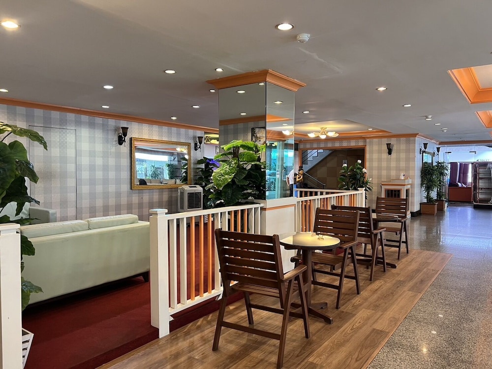Asia Grand Hotel Hat Yai 37/46