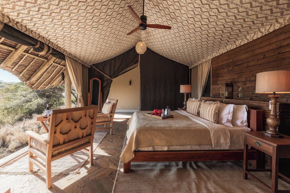 Lewa Safari Camp 4/50
