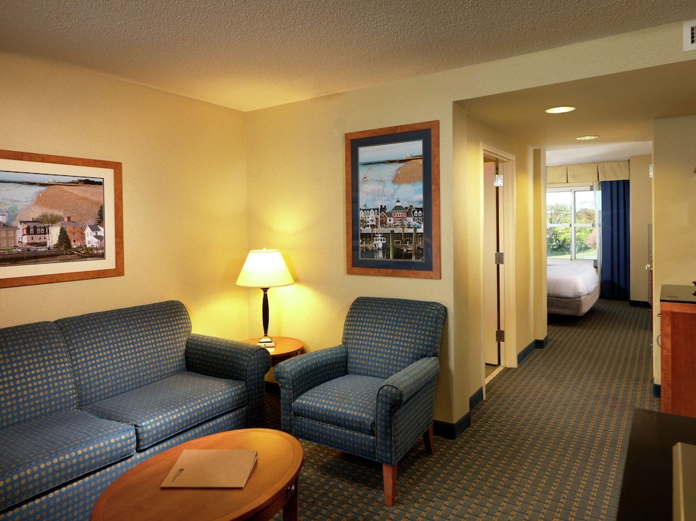 Hilton Garden Inn Milford 25/49