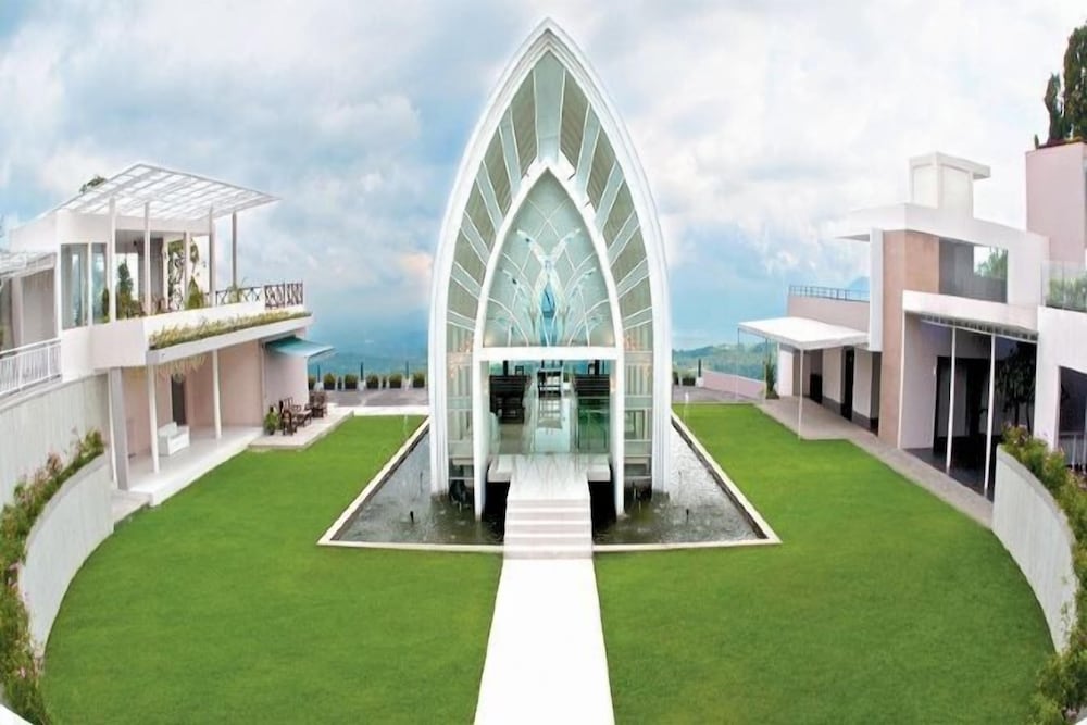 Susan Spa & Resort 45/50