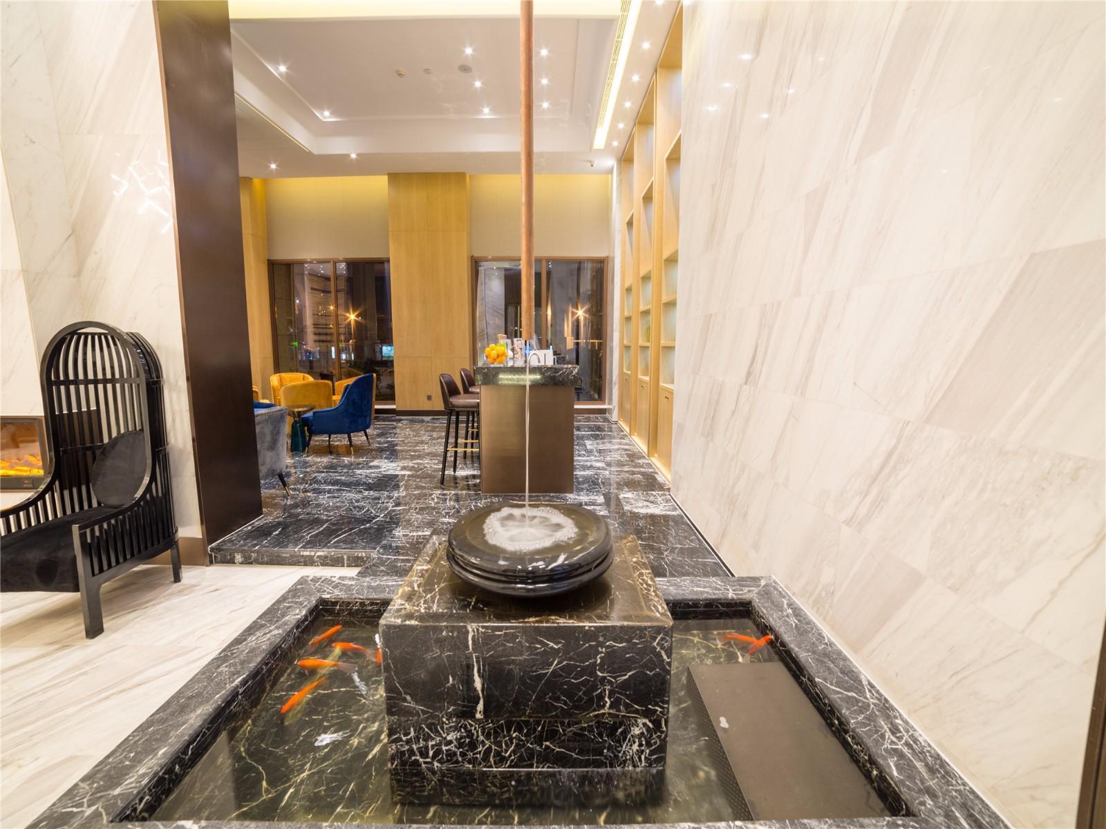 Metropolo Jinjiang Hotels 79/100