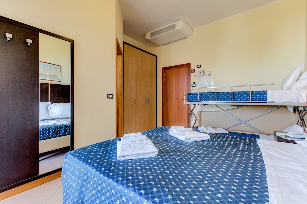 Hotel Verona 17/68