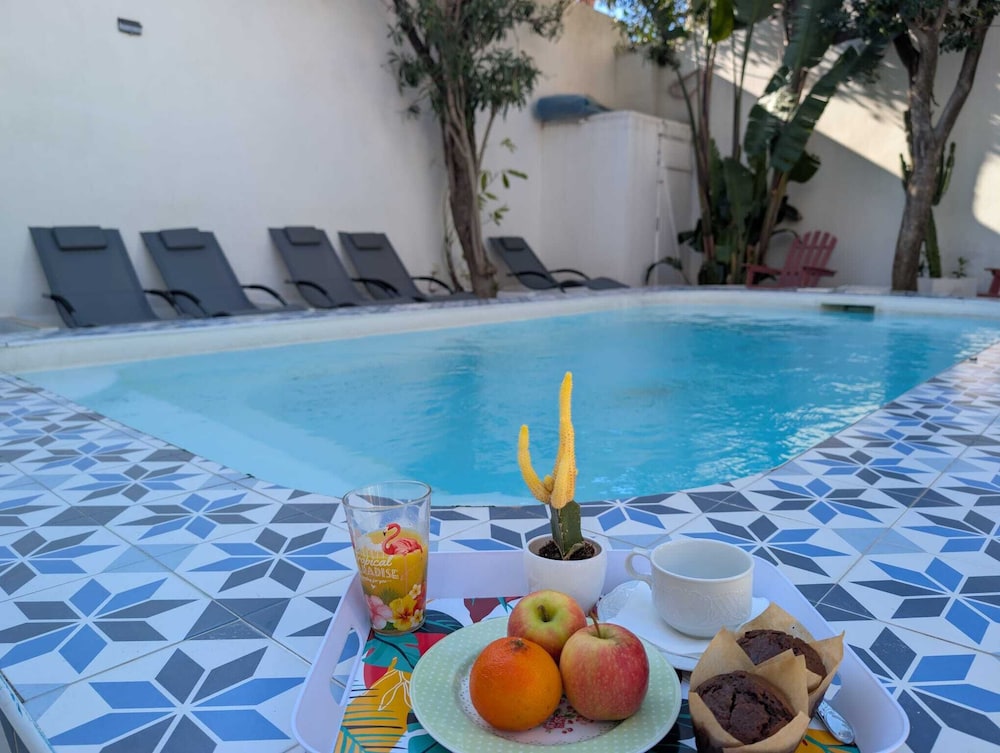 Hotel Mademoiselle 45/50