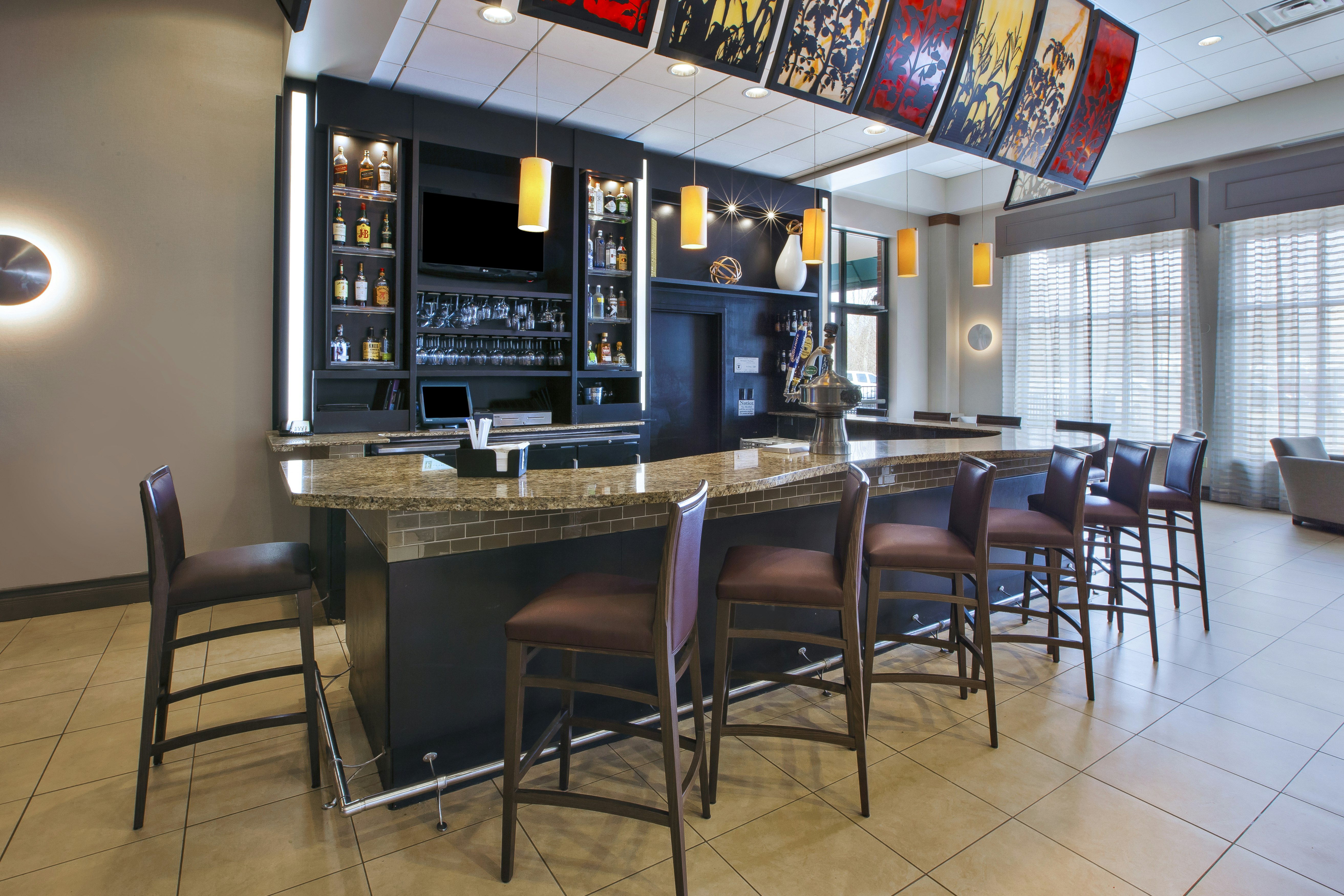 Embassy Suites Columbus - Airport 43/70