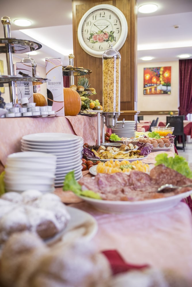 restaurant-cafeteria