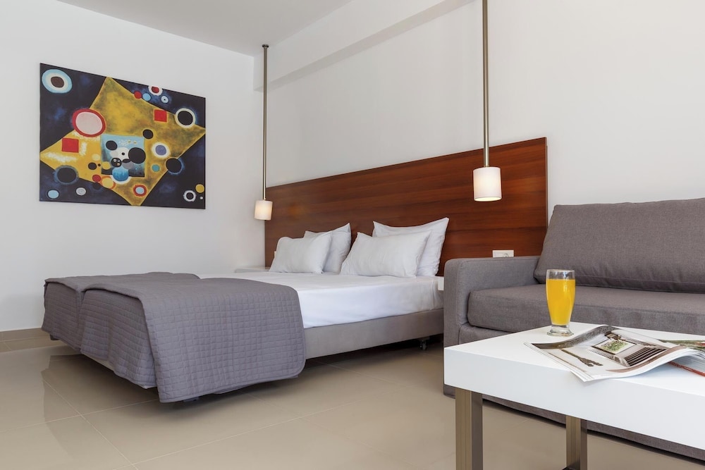 Costa Lindia Blue Star - Adults Only 29/72