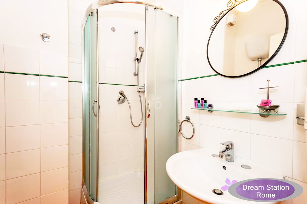 Dream Station Bed And Breakfast 62/67